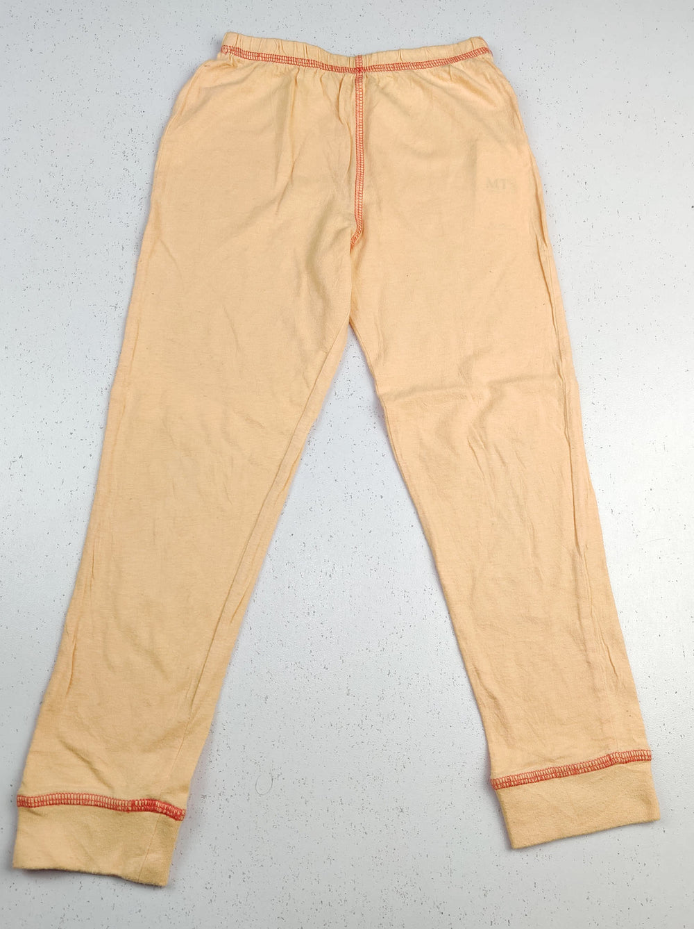 Buy online pre-used pre-loved 100% authentic & Original branded Unknown Brand (GB-463) available in Pakistan. Top international brands avilable.