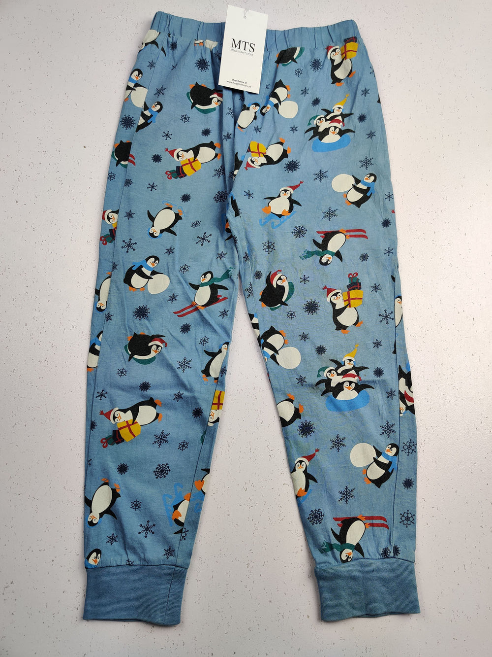 Buy online pre-used pre-loved 100% authentic & Original branded Lily & Dan (GB-488) available in Pakistan. Top international brands avilable.