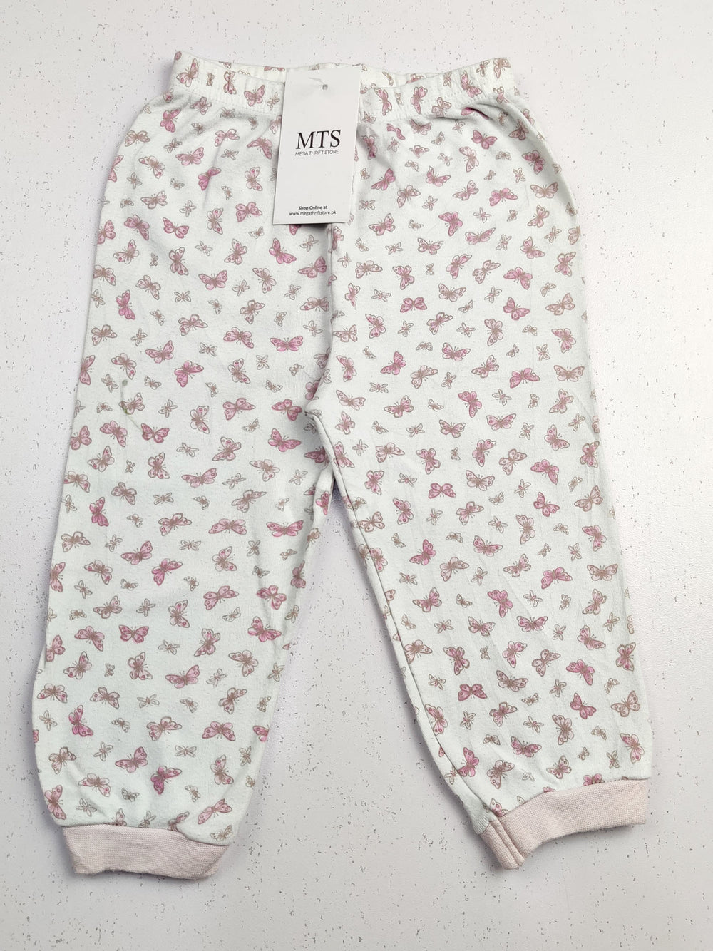 Buy online pre-used pre-loved 100% authentic & Original branded George (GB-526) available in Pakistan. Top international brands avilable.