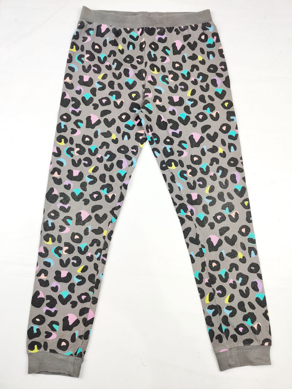 Buy online pre-used pre-loved 100% authentic & Original branded Marks & Spencer (GB-666) available in Pakistan. Top international brands avilable.