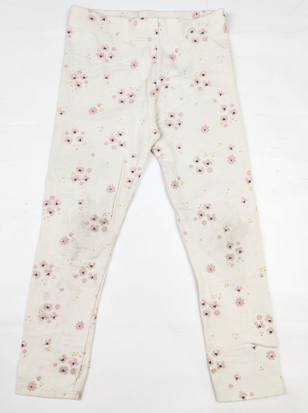 Buy online pre-used pre-loved 100% authentic & Original branded Nutmeg (GB-756) available in Pakistan. Top international brands avilable.