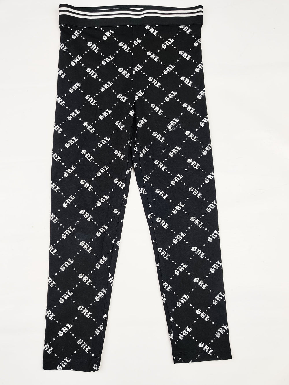 Buy online pre-used pre-loved 100% authentic & Original branded George (GB-799) available in Pakistan. Top international brands avilable.