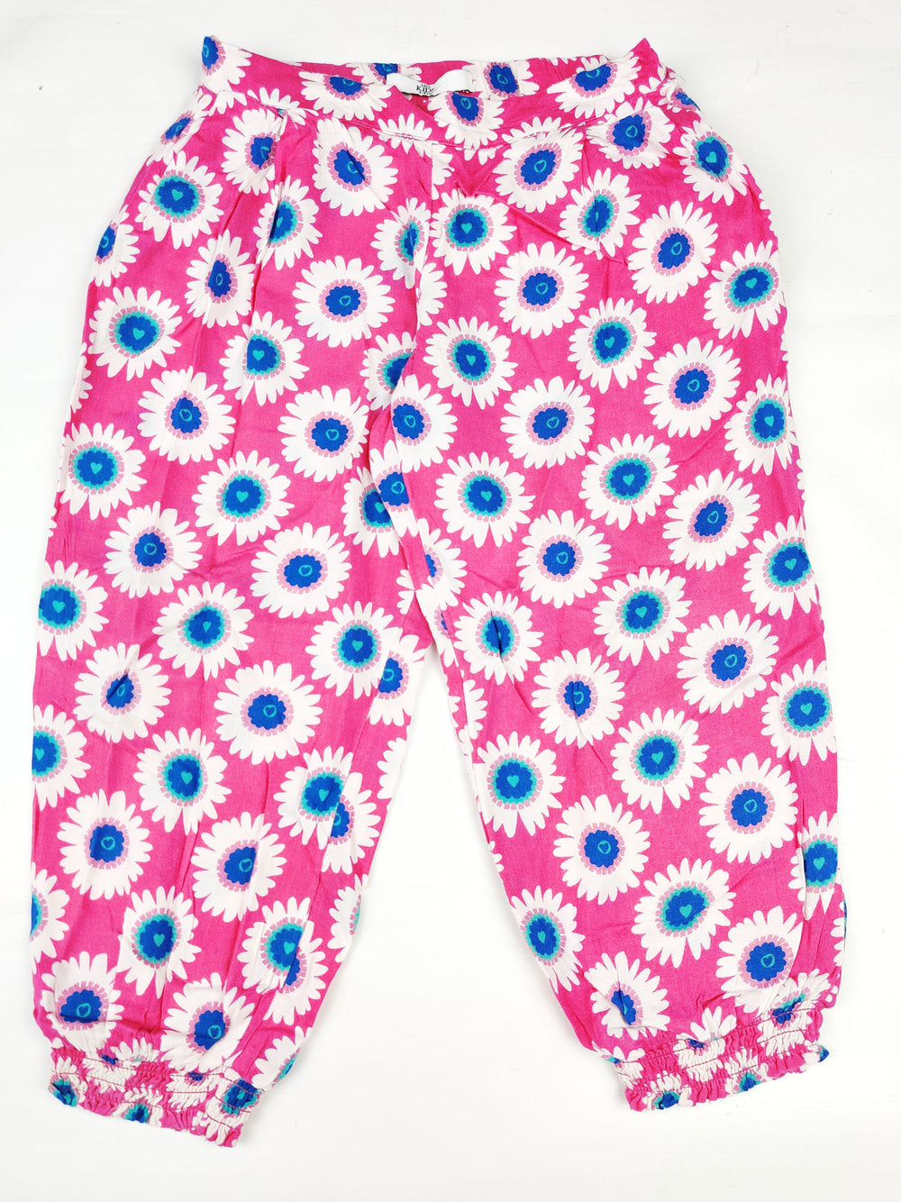 Buy online pre-used pre-loved 100% authentic & Original branded Marks & Spencer (GB-832) available in Pakistan. Top international brands avilable.