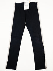 Buy online pre-used pre-loved 100% authentic & Original branded F&F (GB-906) available in Pakistan. Top international brands avilable.