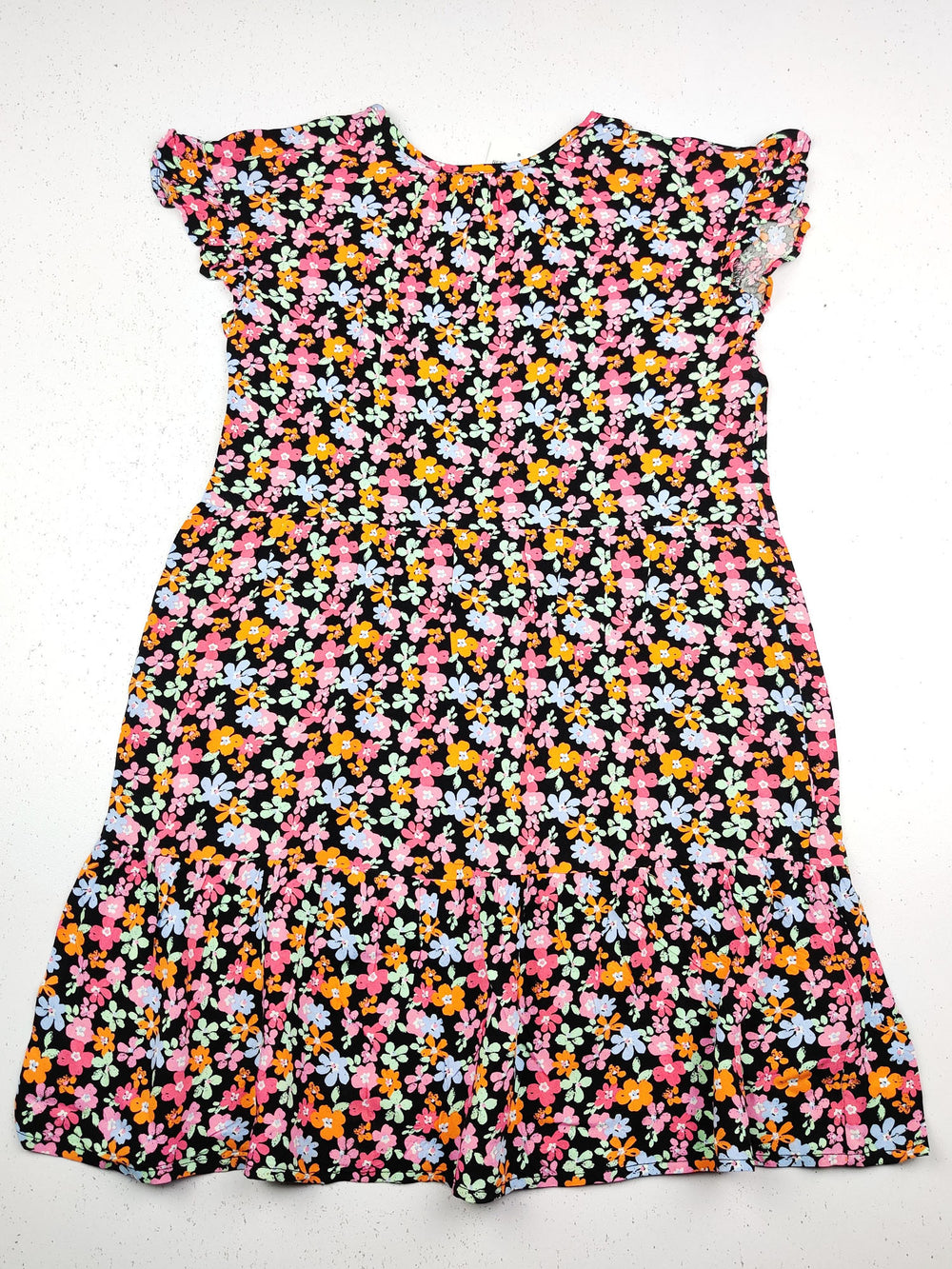 Buy online pre-used pre-loved 100% authentic & Original branded Primark (GST-1716) available in Pakistan. Top international brands avilable.