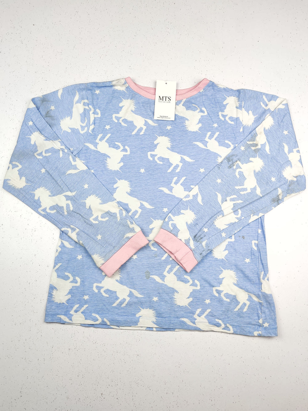 Buy online pre-used pre-loved 100% authentic & Original branded Kids (GST-1730) available in Pakistan. Top international brands avilable.