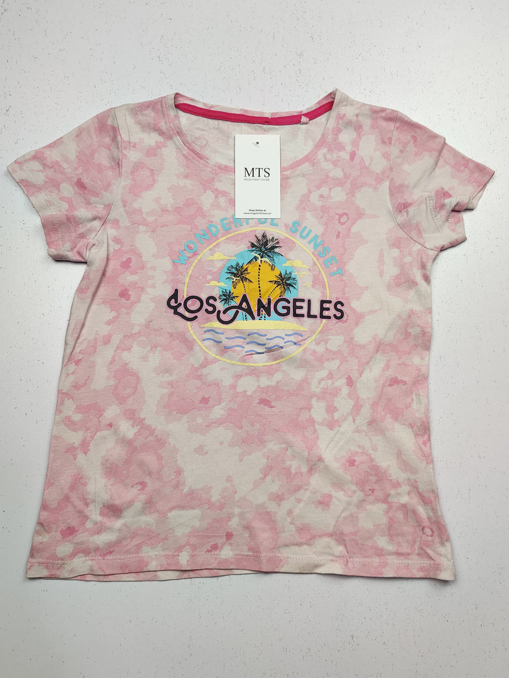 Buy online pre-used pre-loved 100% authentic & Original branded Lily & Dan (GST-18) available in Pakistan. Top international brands avilable.