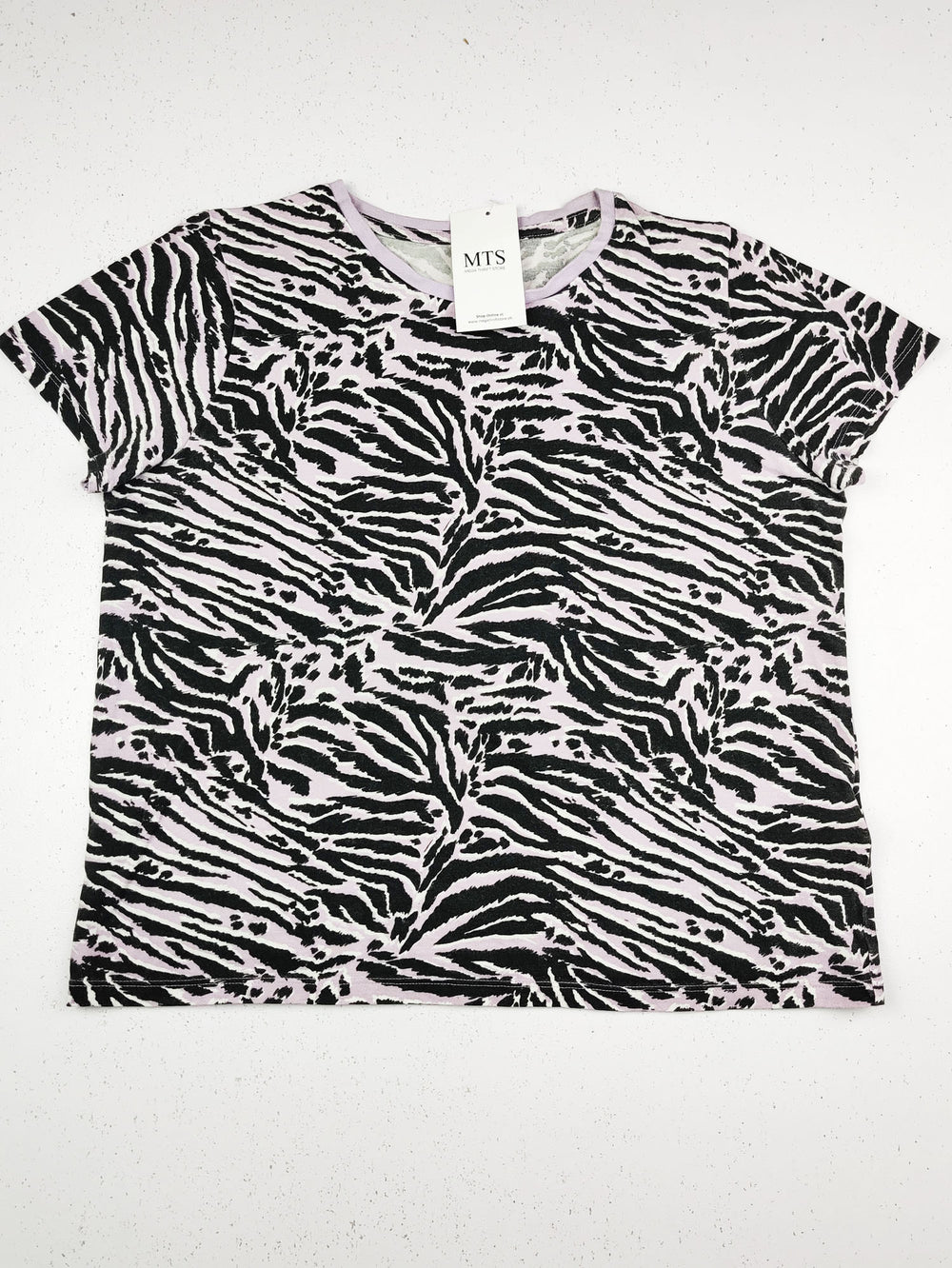 Buy online pre-used pre-loved 100% authentic & Original branded Marks & Spencer (GST-1912) available in Pakistan. Top international brands avilable.