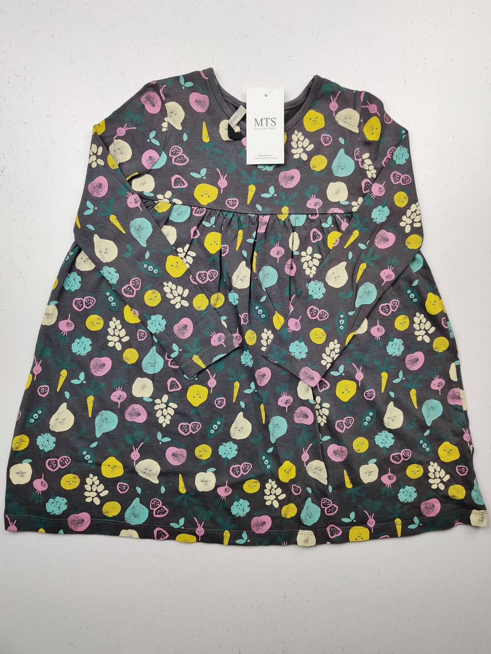 Buy online pre-used pre-loved 100% authentic & Original branded George (GST-292) available in Pakistan. Top international brands avilable.