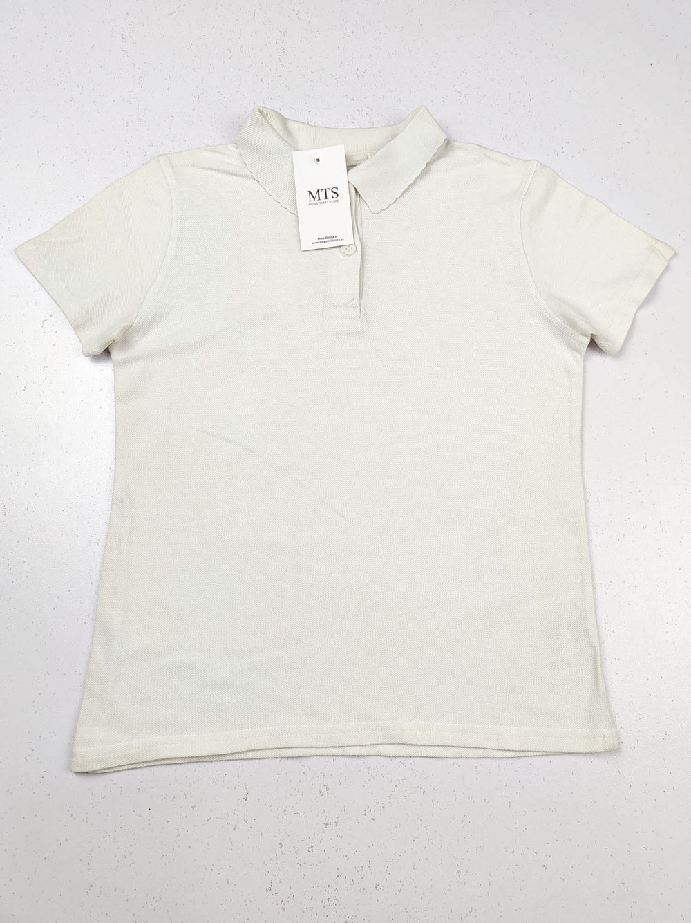 Buy online pre-used pre-loved 100% authentic & Original branded F&F (GST-538) available in Pakistan. Top international brands avilable.