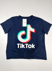 Buy online pre-used pre-loved 100% authentic & Original branded Unknown Brand (GST-553) available in Pakistan. Top international brands avilable.