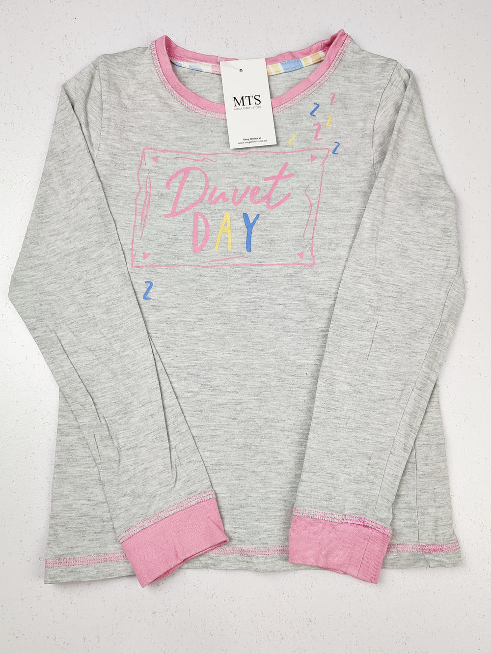 Buy online pre-used pre-loved 100% authentic & Original branded Tu (GST-639) available in Pakistan. Top international brands avilable.