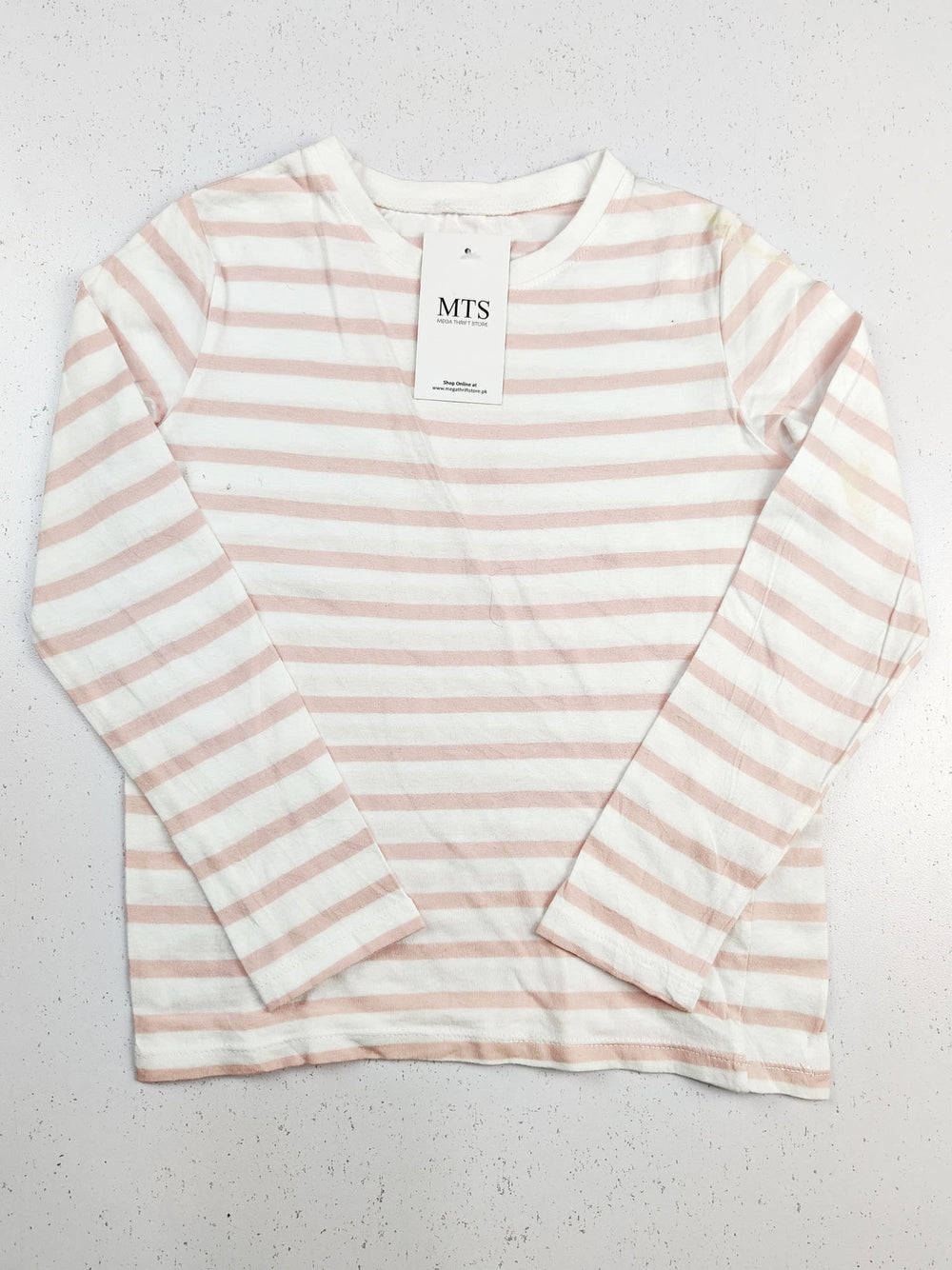 Buy online pre-used pre-loved 100% authentic & Original branded H&M (GST-977) available in Pakistan. Top international brands avilable.