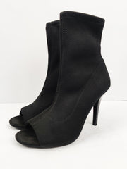 Parker & Sky (H-215)