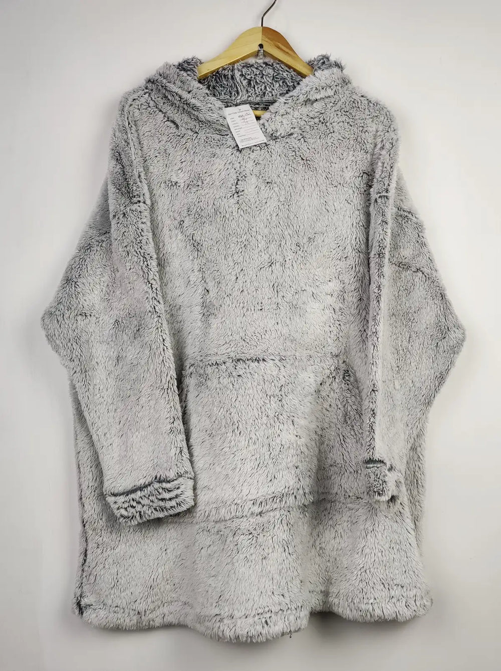 Buy online pre-used pre-loved 100% authentic & Original branded George (HH-151) available in Pakistan. Top international brands avilable.