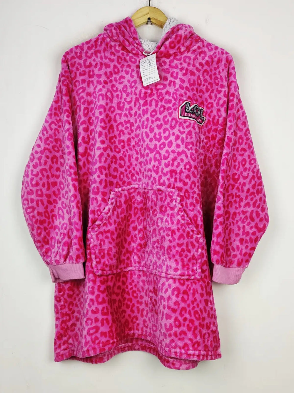 Buy online pre-used pre-loved 100% authentic & Original branded Lol Surprise (HH-271) available in Pakistan. Top international brands avilable.
