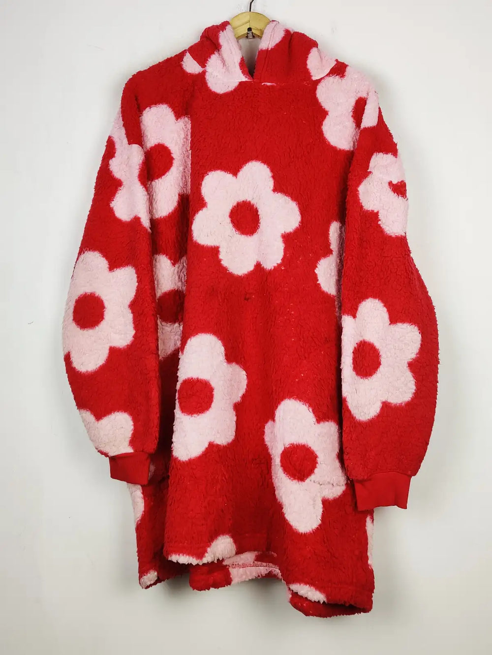 Buy online pre-used pre-loved 100% authentic & Original branded Primark (HH-275) available in Pakistan. Top international brands avilable.