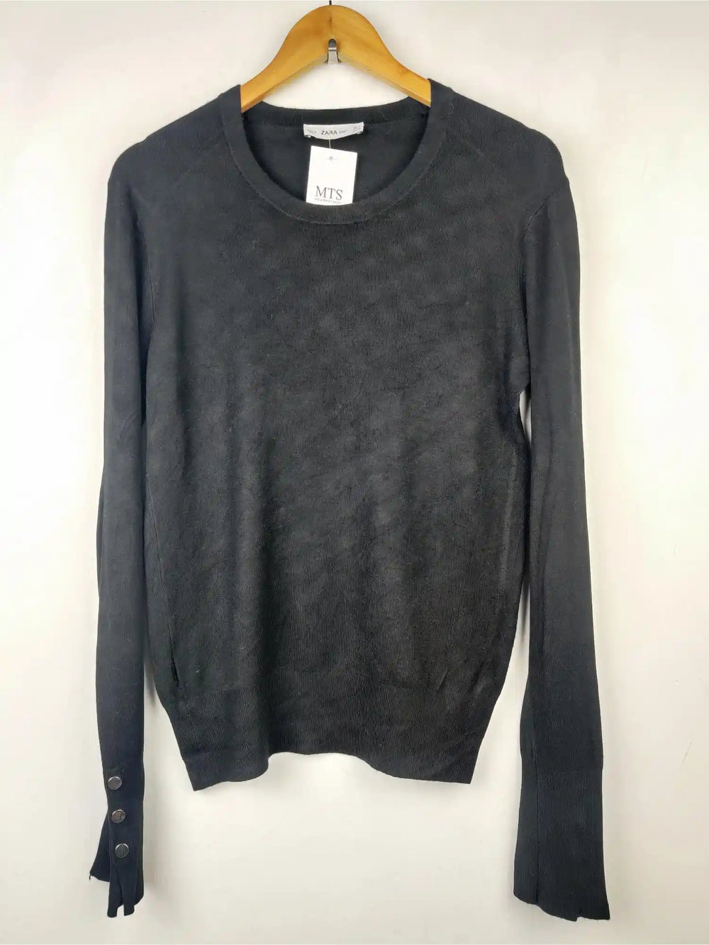 Buy online pre-used pre-loved 100% authentic & Original branded Zara (HT-1302) available in Pakistan. Top international brands avilable.