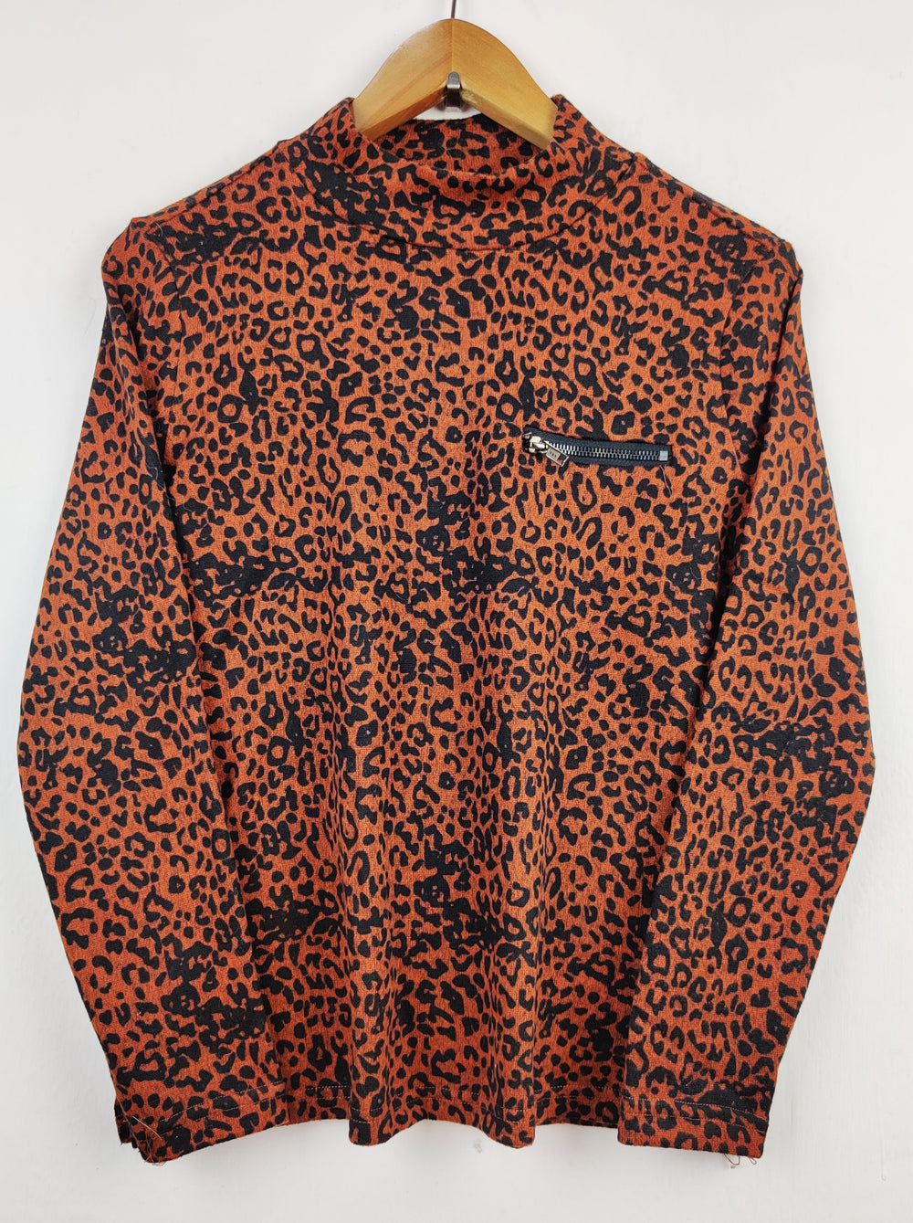 Buy online pre-used pre-loved 100% authentic & Original branded Fransa (HT-1492) available in Pakistan. Top international brands avilable.