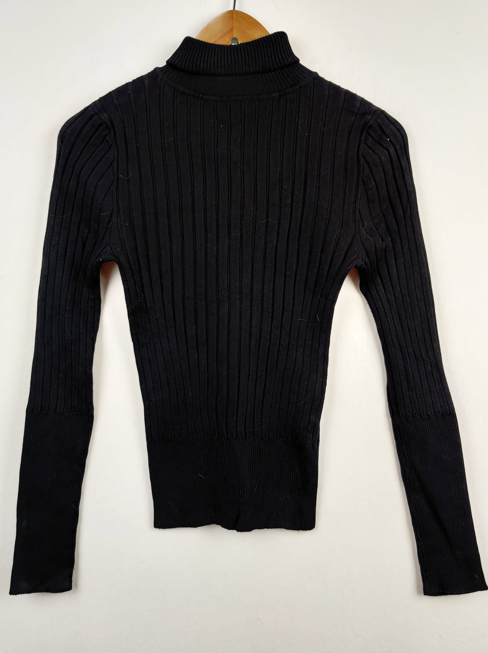 Buy online pre-used pre-loved 100% authentic & Original branded Primark (HT-1508) available in Pakistan. Top international brands avilable.