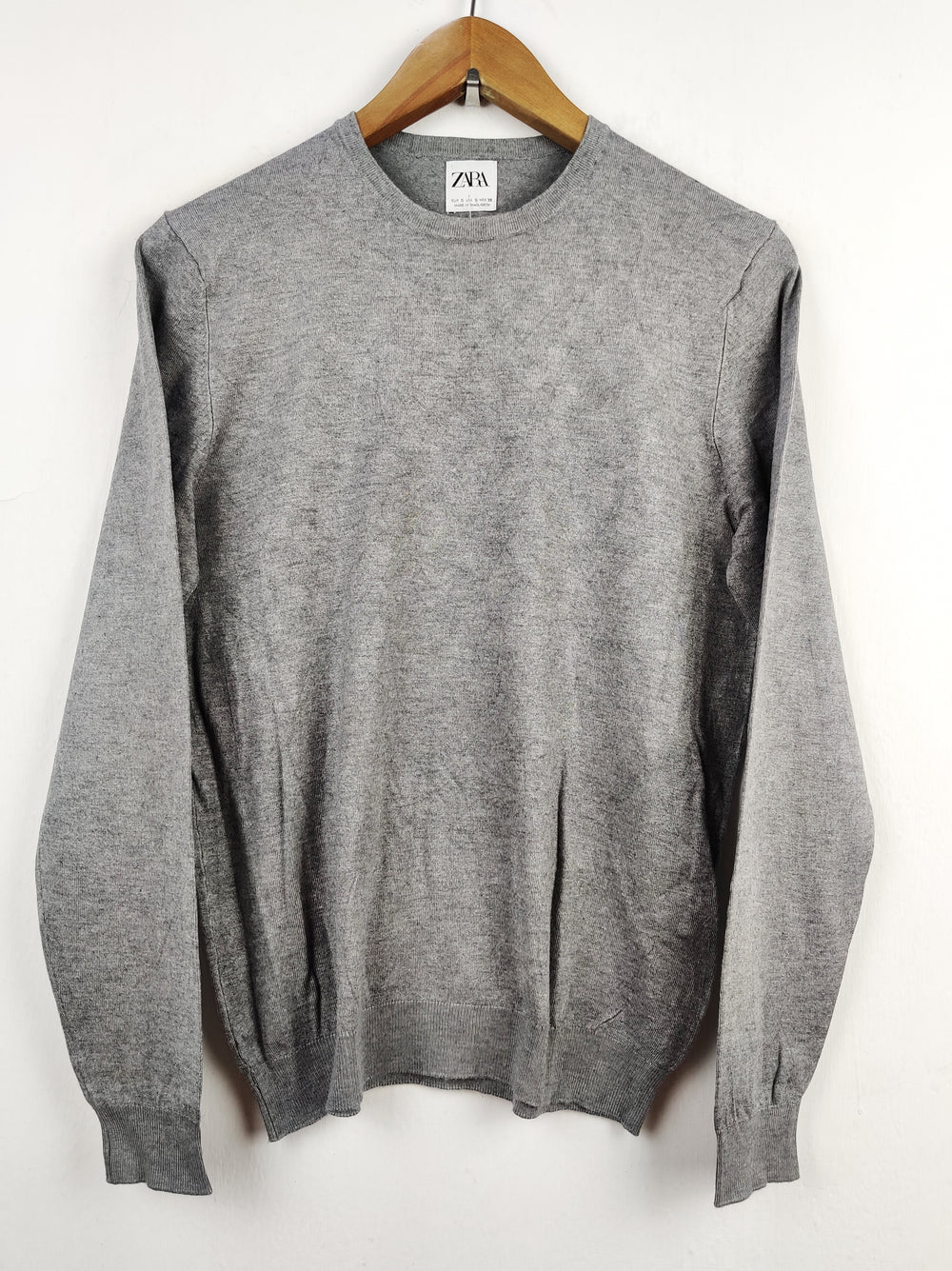 Buy online pre-used pre-loved 100% authentic & Original branded Zara (HT-1512) available in Pakistan. Top international brands avilable.