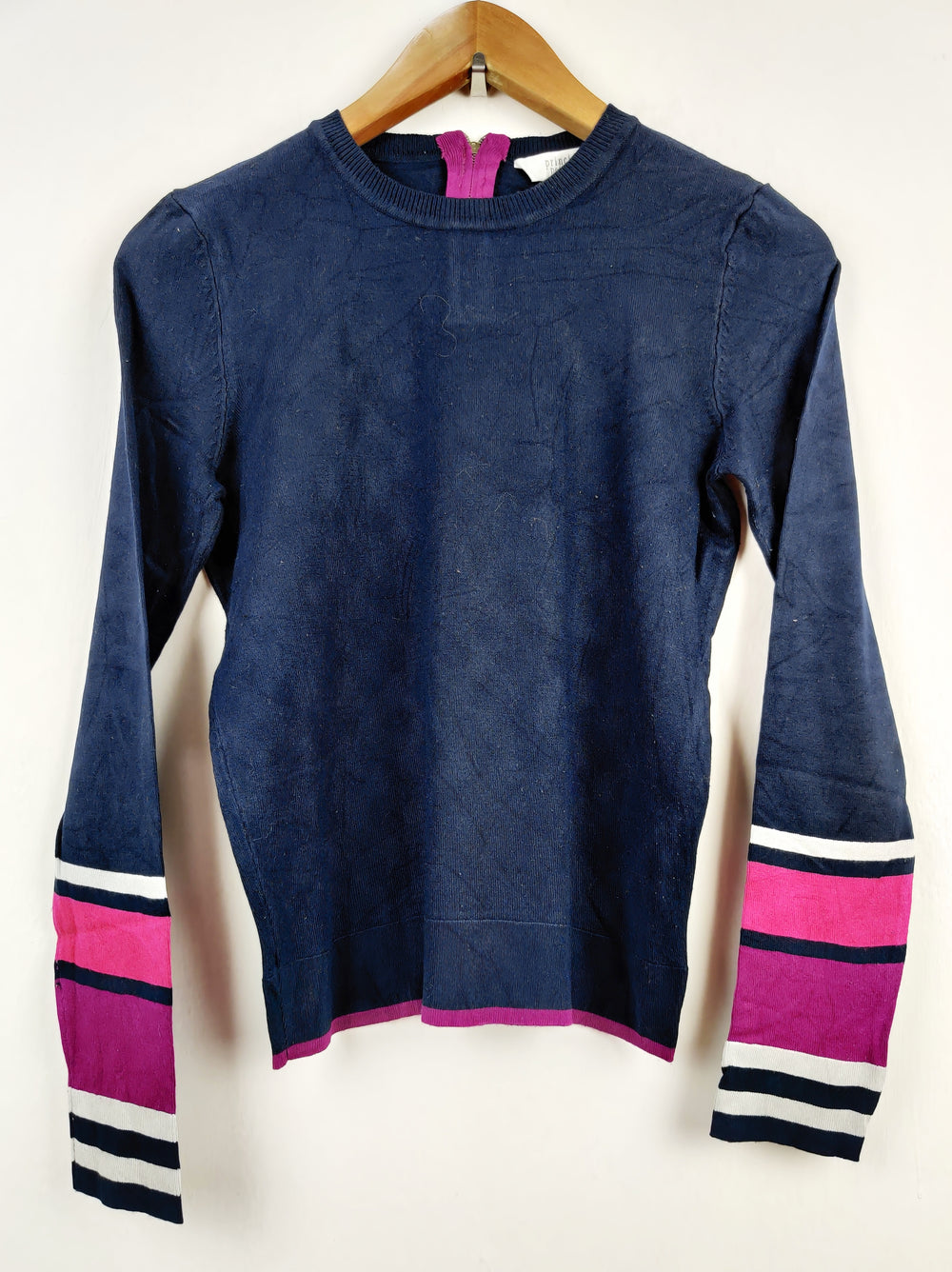 Buy online pre-used pre-loved 100% authentic & Original branded Principles (HT-1542) available in Pakistan. Top international brands avilable.