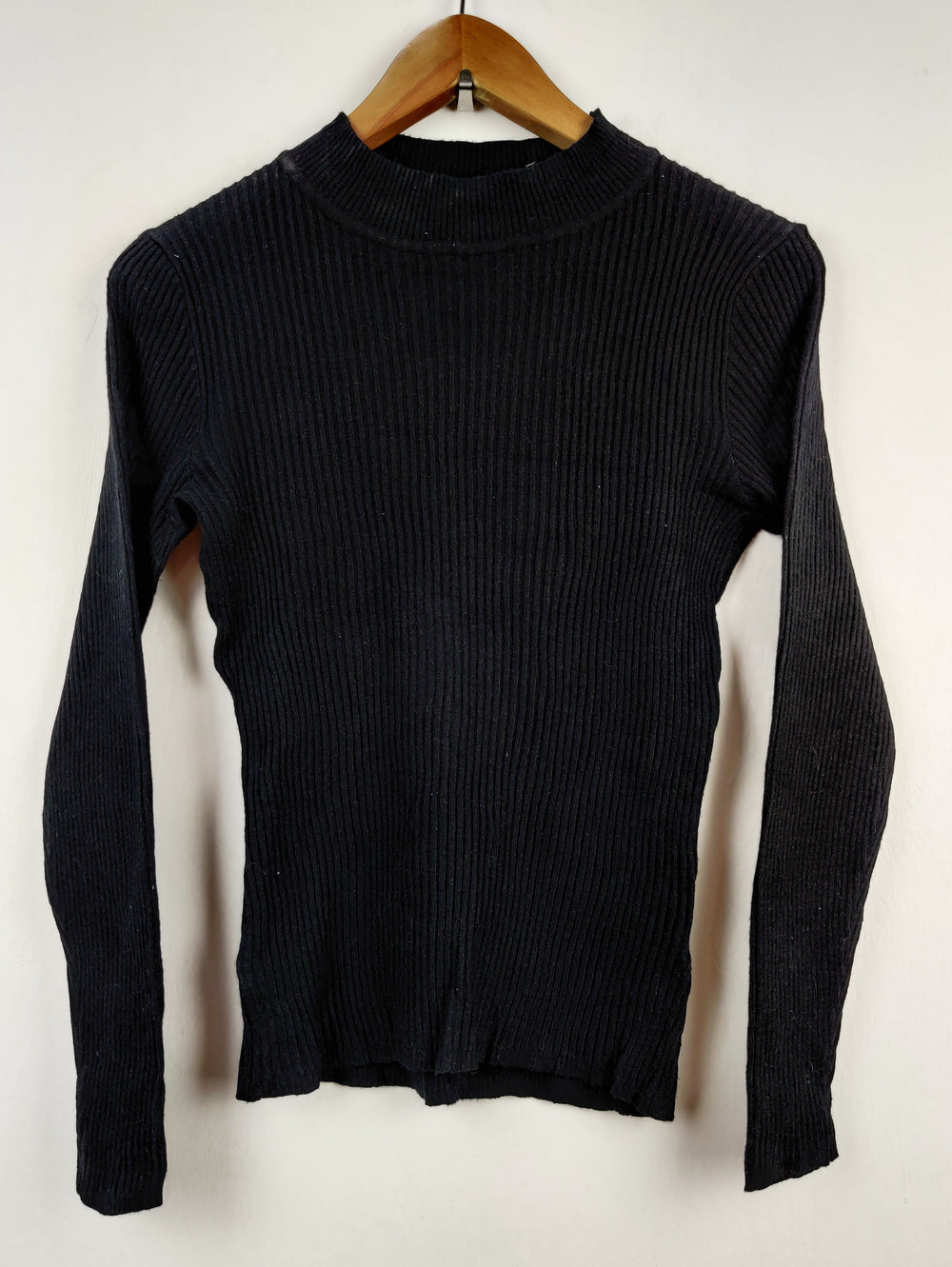 Buy online pre-used pre-loved 100% authentic & Original branded Primark (HT-1554) available in Pakistan. Top international brands avilable.