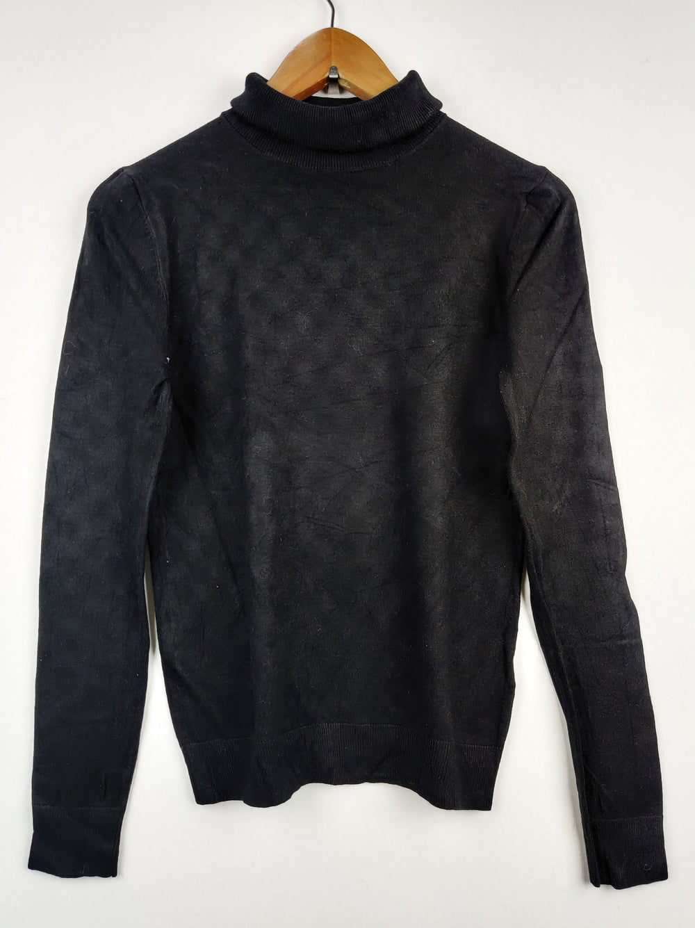 Buy online pre-used pre-loved 100% authentic & Original branded Peacock (HT-1630) available in Pakistan. Top international brands avilable.