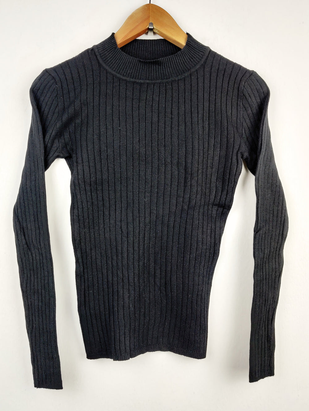 Buy online pre-used pre-loved 100% authentic & Original branded Primark (HT-1650) available in Pakistan. Top international brands avilable.