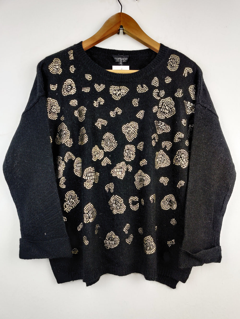 Buy online pre-used pre-loved 100% authentic & Original branded Top Shop (HT-1688) available in Pakistan. Top international brands avilable.