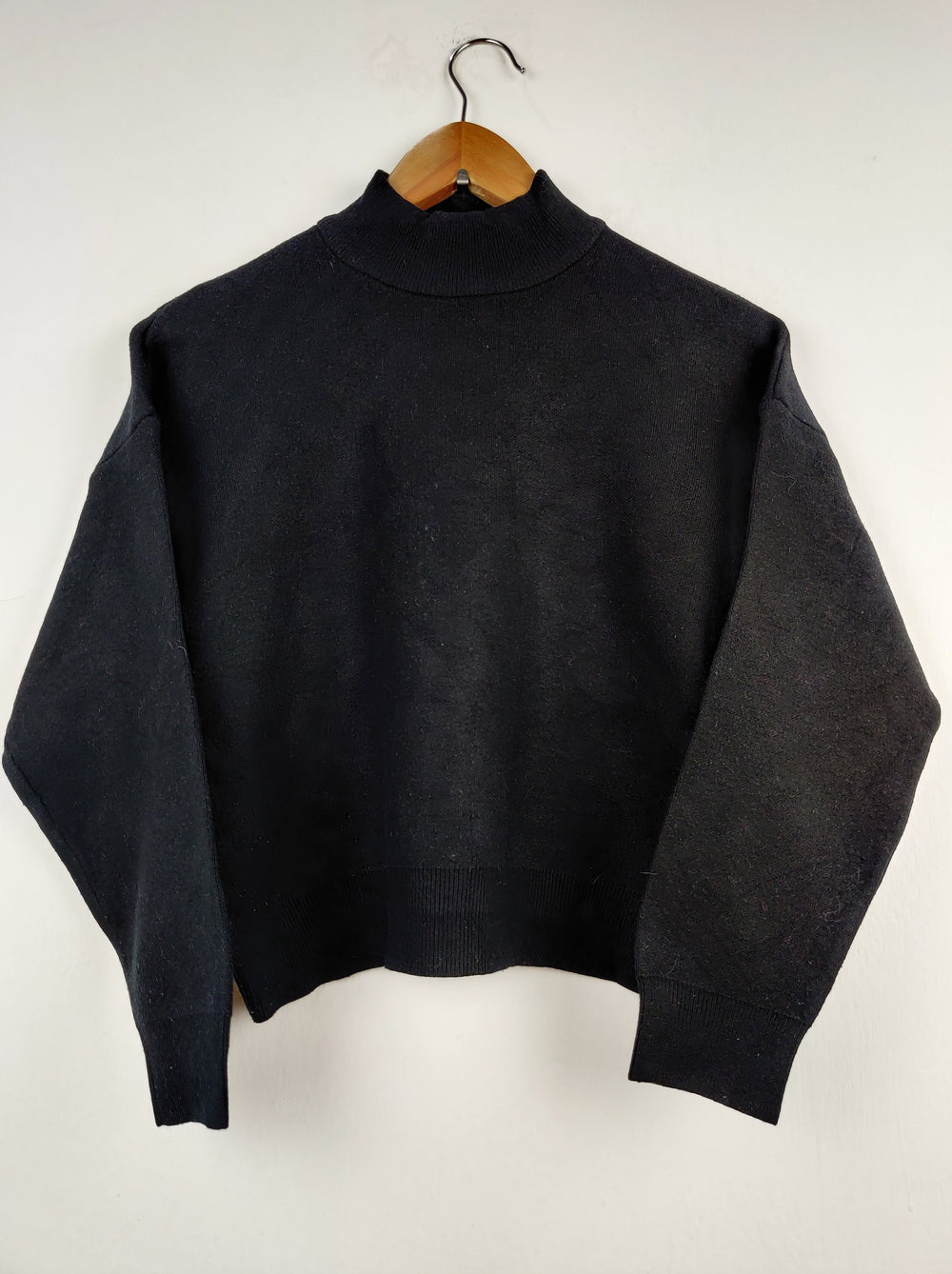 Buy online pre-used pre-loved 100% authentic & Original branded Primark (HT-1714) available in Pakistan. Top international brands avilable.