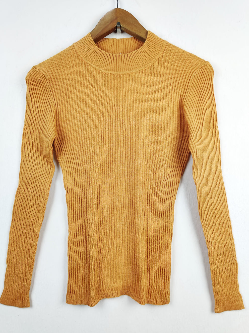 Buy online pre-used pre-loved 100% authentic & Original branded Primark (HT-1715) available in Pakistan. Top international brands avilable.