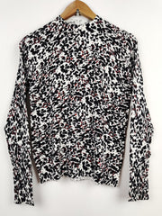 Buy online pre-used pre-loved 100% authentic & Original branded Dorothy Perkins (HT-1726) available in Pakistan. Top international brands avilable.