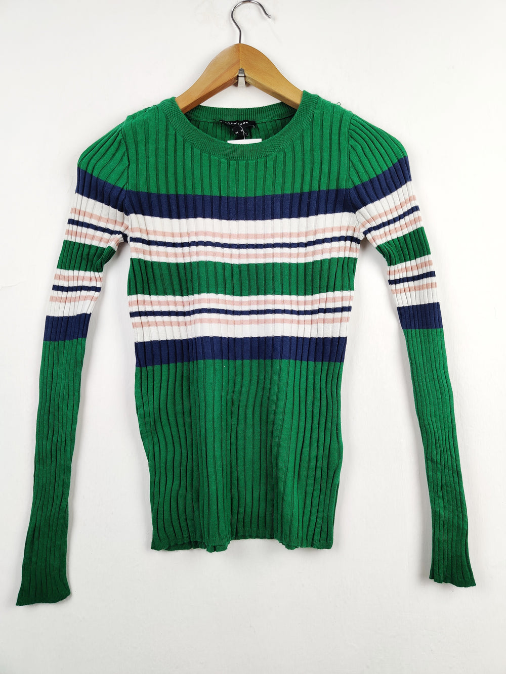 Buy online pre-used pre-loved 100% authentic & Original branded New Look (HT-1731) available in Pakistan. Top international brands avilable.