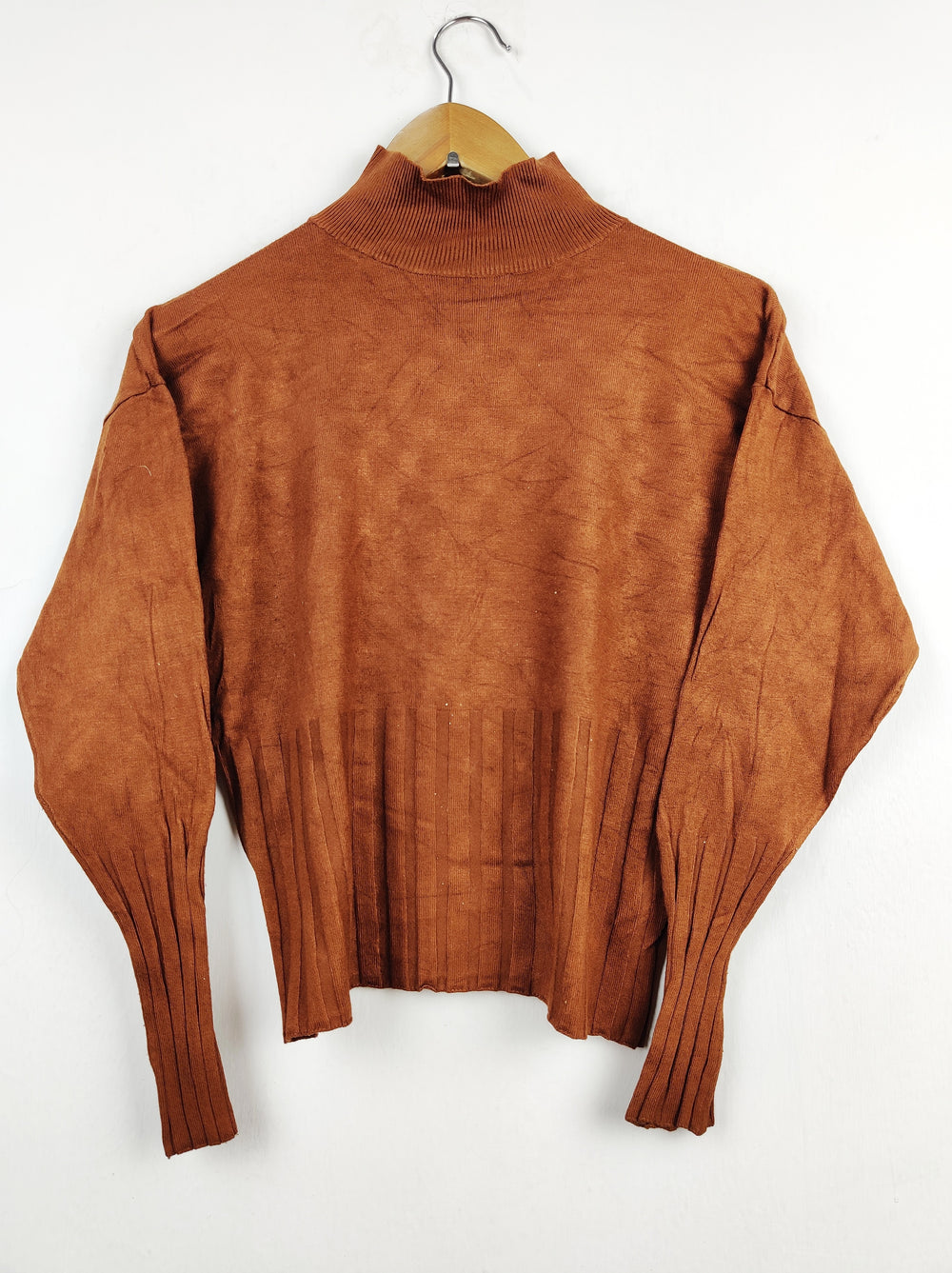 Buy online pre-used pre-loved 100% authentic & Original branded Marks & Spencer (HT-1740) available in Pakistan. Top international brands avilable.