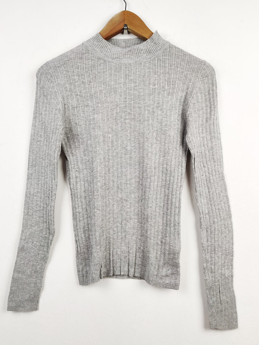 Buy online pre-used pre-loved 100% authentic & Original branded Primark (HT-1745) available in Pakistan. Top international brands avilable.