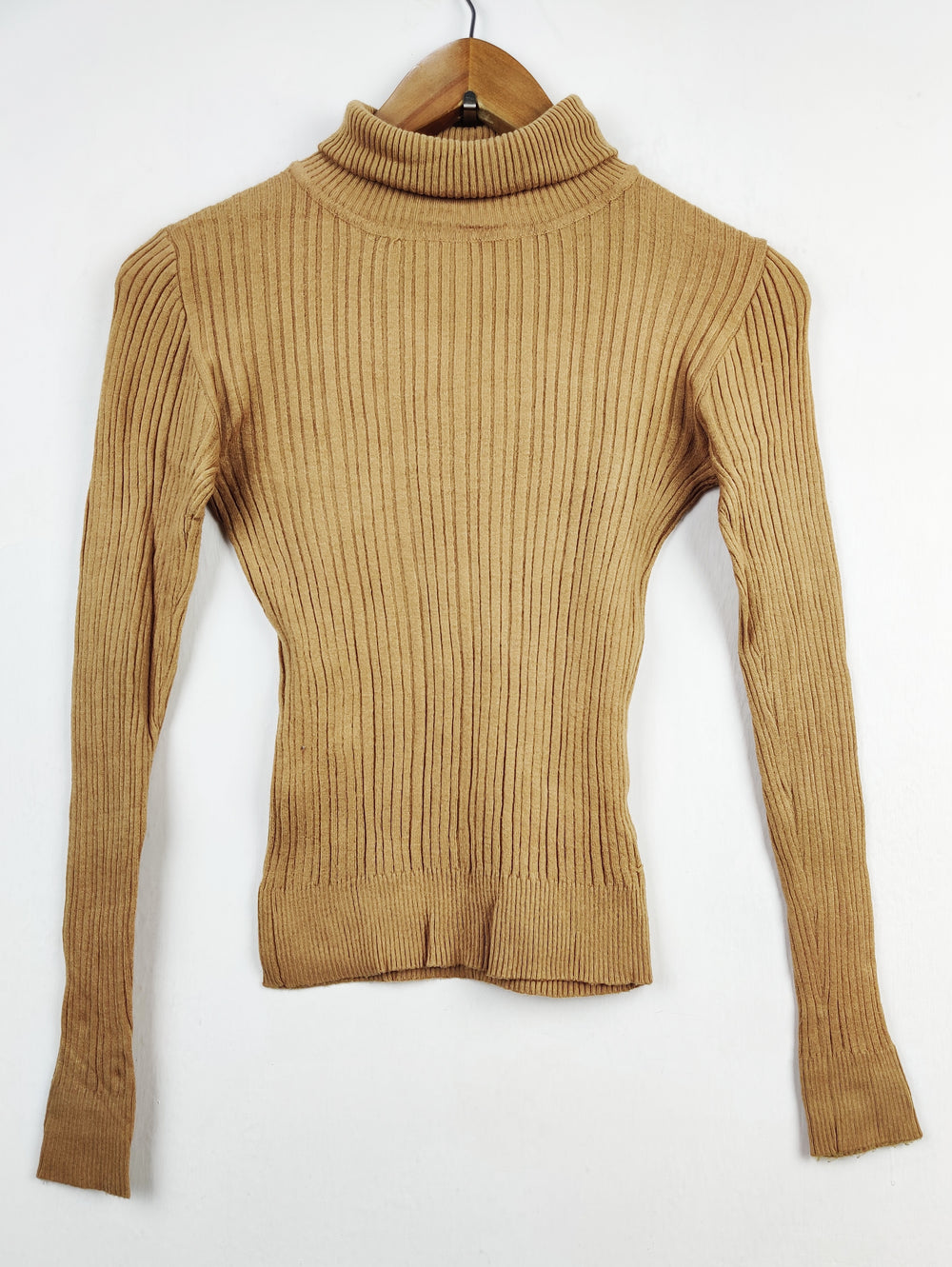 Buy online pre-used pre-loved 100% authentic & Original branded Primark (HT-1759) available in Pakistan. Top international brands avilable.