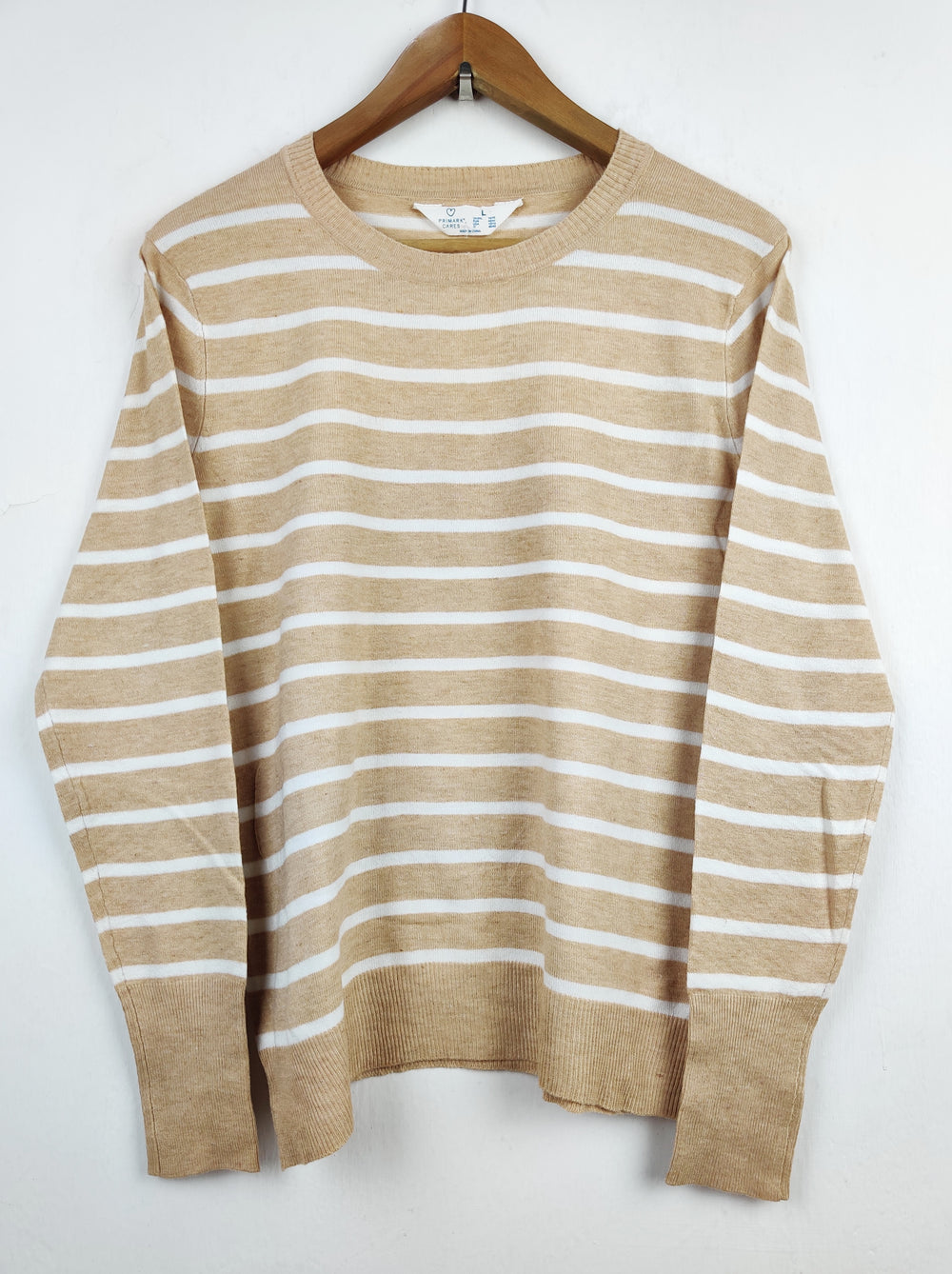 Buy online pre-used pre-loved 100% authentic & Original branded Primark (HT-1782) available in Pakistan. Top international brands avilable.