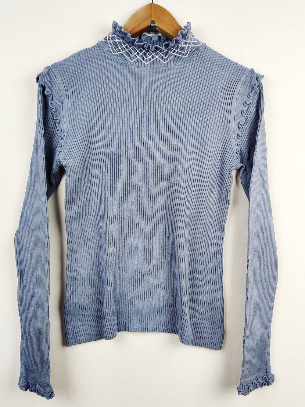 Buy online pre-used pre-loved 100% authentic & Original branded River Island (HT-1785) available in Pakistan. Top international brands avilable.