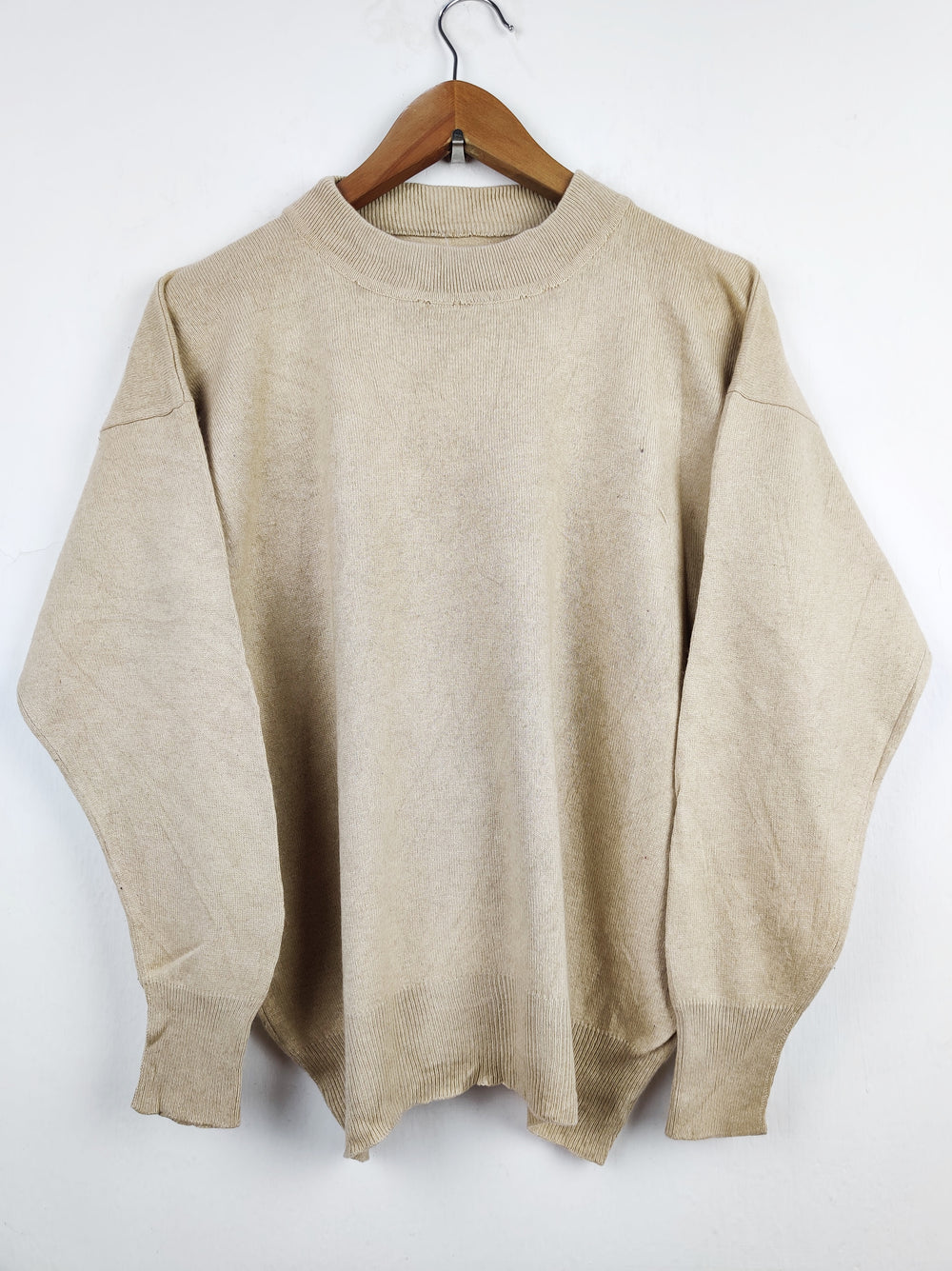 Buy online pre-used pre-loved 100% authentic & Original branded Unknown Brand (HT-1794) available in Pakistan. Top international brands avilable.