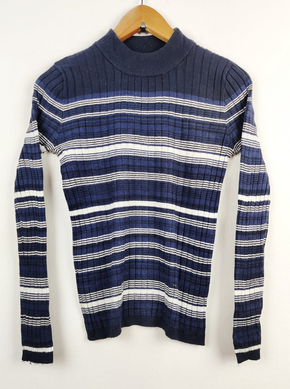 Buy online pre-used pre-loved 100% authentic & Original branded Atmosphere (HT-1830) available in Pakistan. Top international brands avilable.