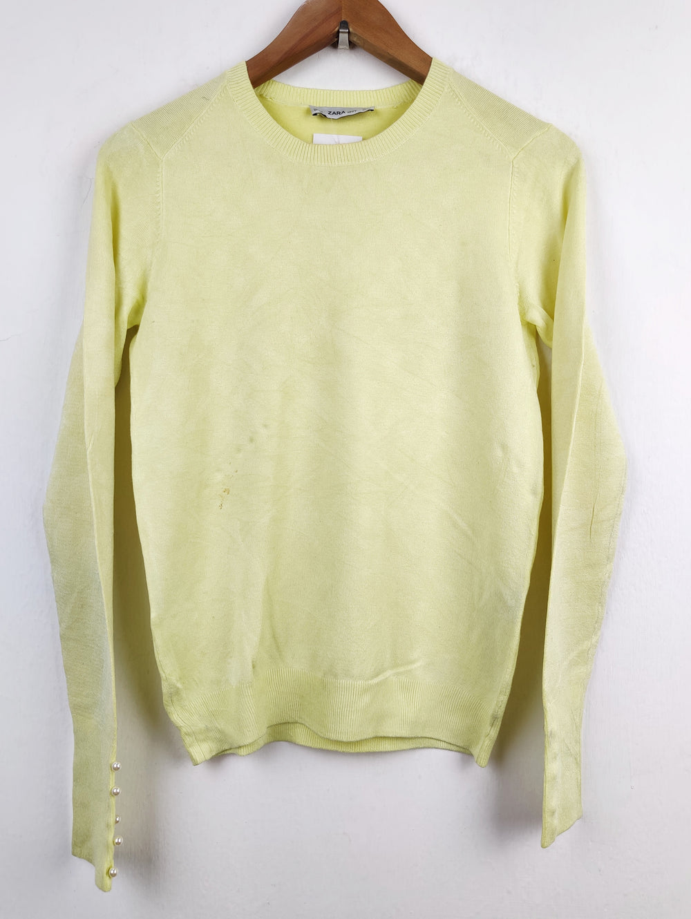 Buy online pre-used pre-loved 100% authentic & Original branded Zara (HT-1849) available in Pakistan. Top international brands avilable.