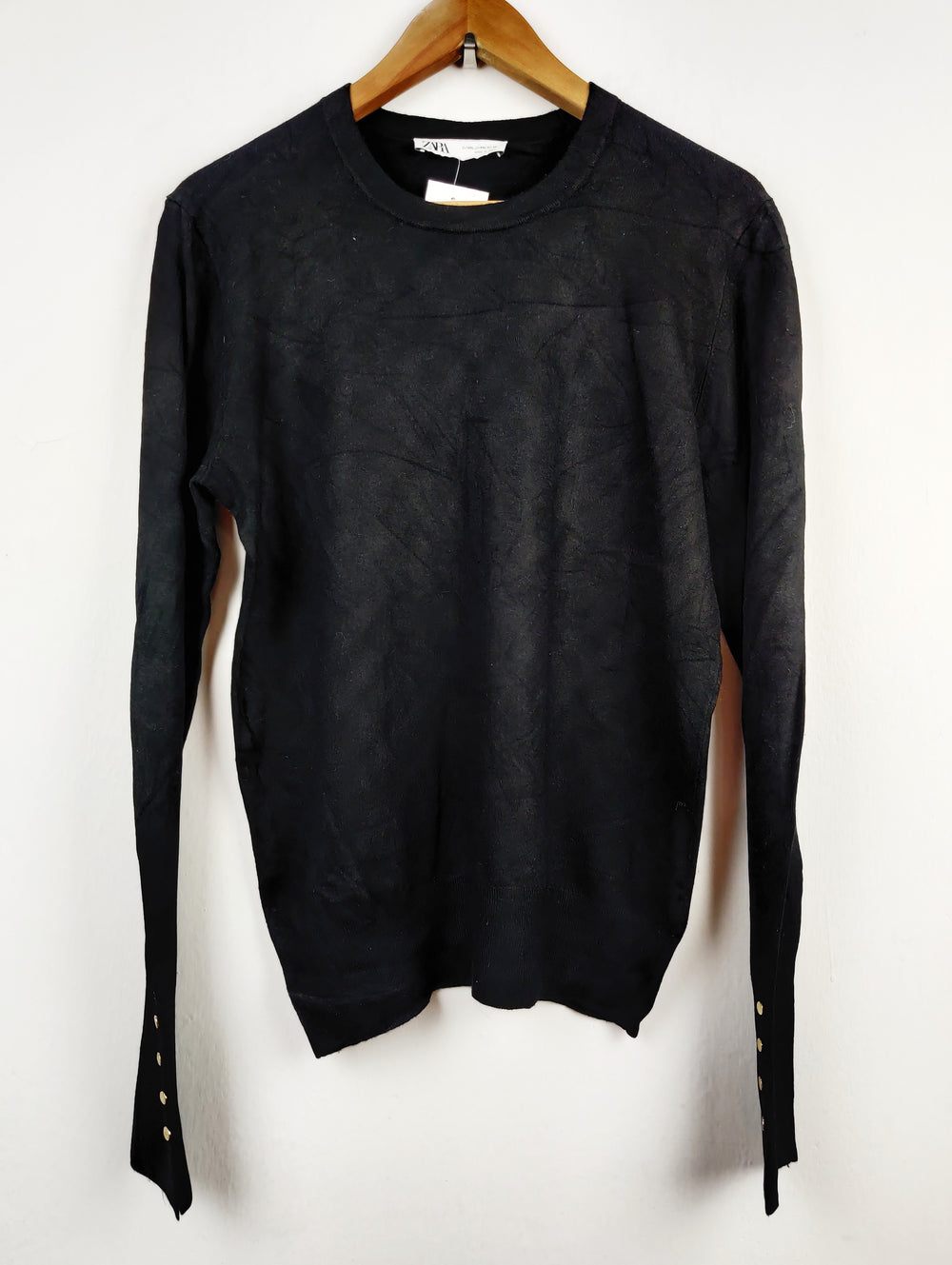 Buy online pre-used pre-loved 100% authentic & Original branded Zara (HT-1850) available in Pakistan. Top international brands avilable.