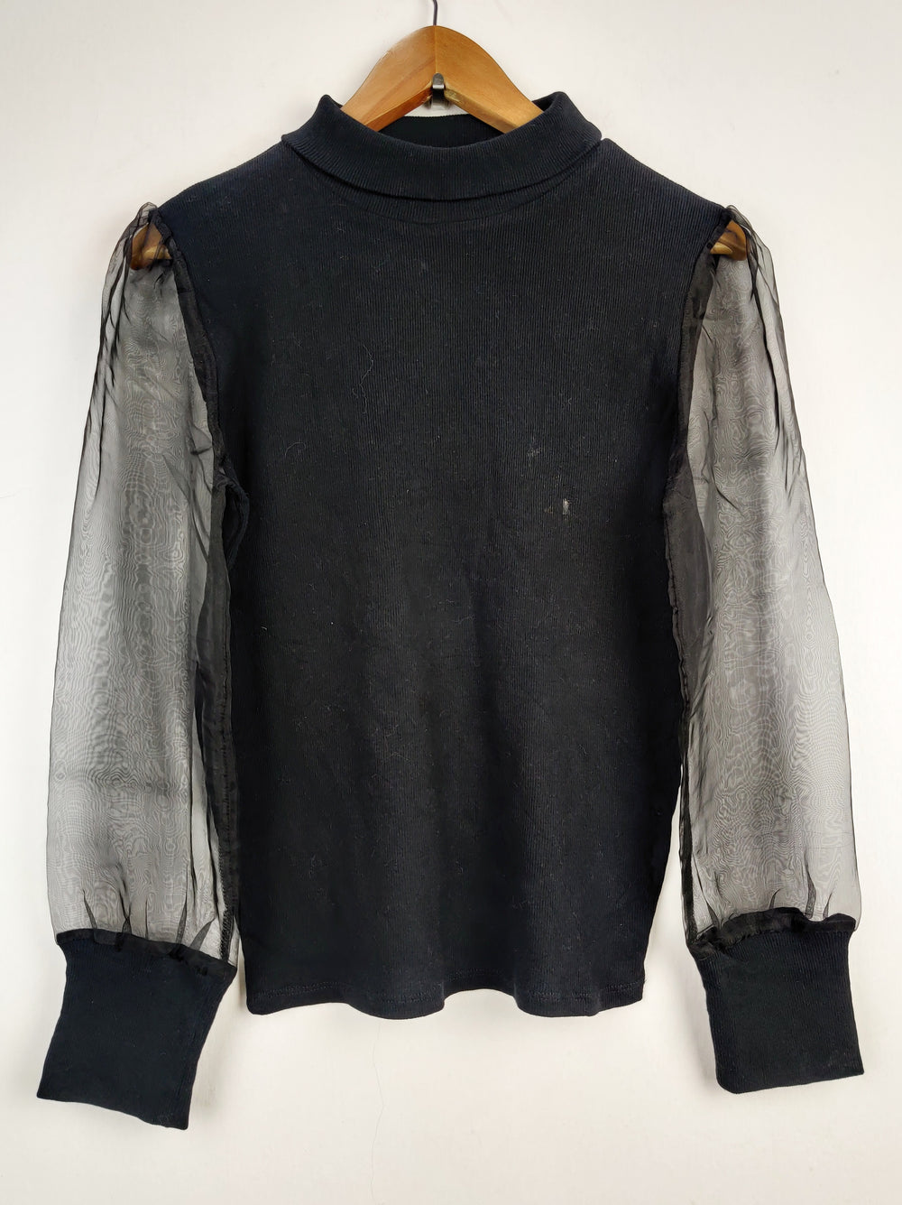 Buy online pre-used pre-loved 100% authentic & Original branded Pep&Co (HT-1867) available in Pakistan. Top international brands avilable.