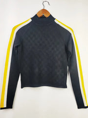 Buy online pre-used pre-loved 100% authentic & Original branded H&M (HT-1945) available in Pakistan. Top international brands avilable.