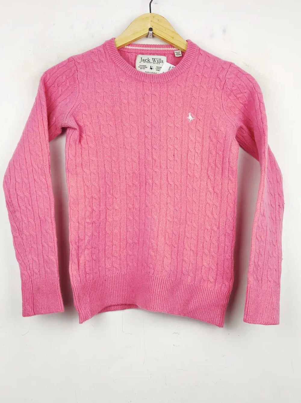 Buy online pre-used pre-loved 100% authentic & Original branded Jack Wills (HT-1969) available in Pakistan. Top international brands avilable.