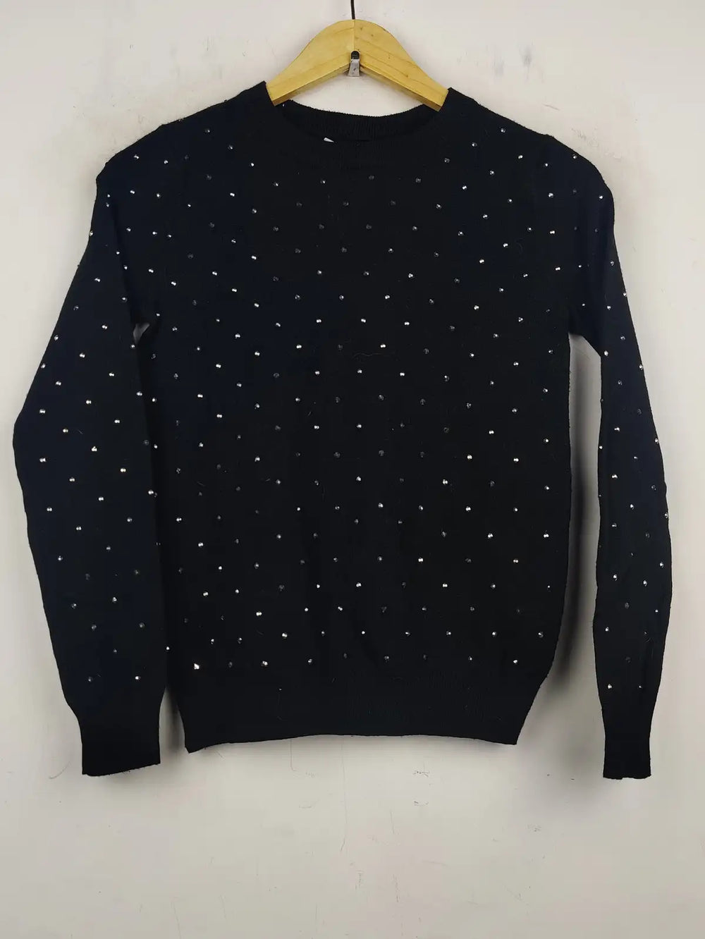 Buy online pre-used pre-loved 100% authentic & Original branded Primark (HT-1997) available in Pakistan. Top international brands avilable.