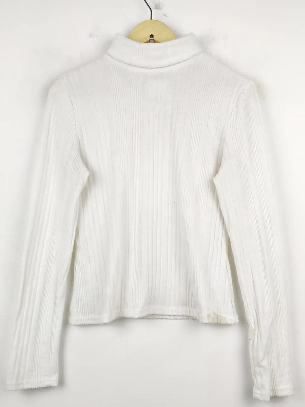 Buy online pre-used pre-loved 100% authentic & Original branded Shein (HT-2016) available in Pakistan. Top international brands avilable.