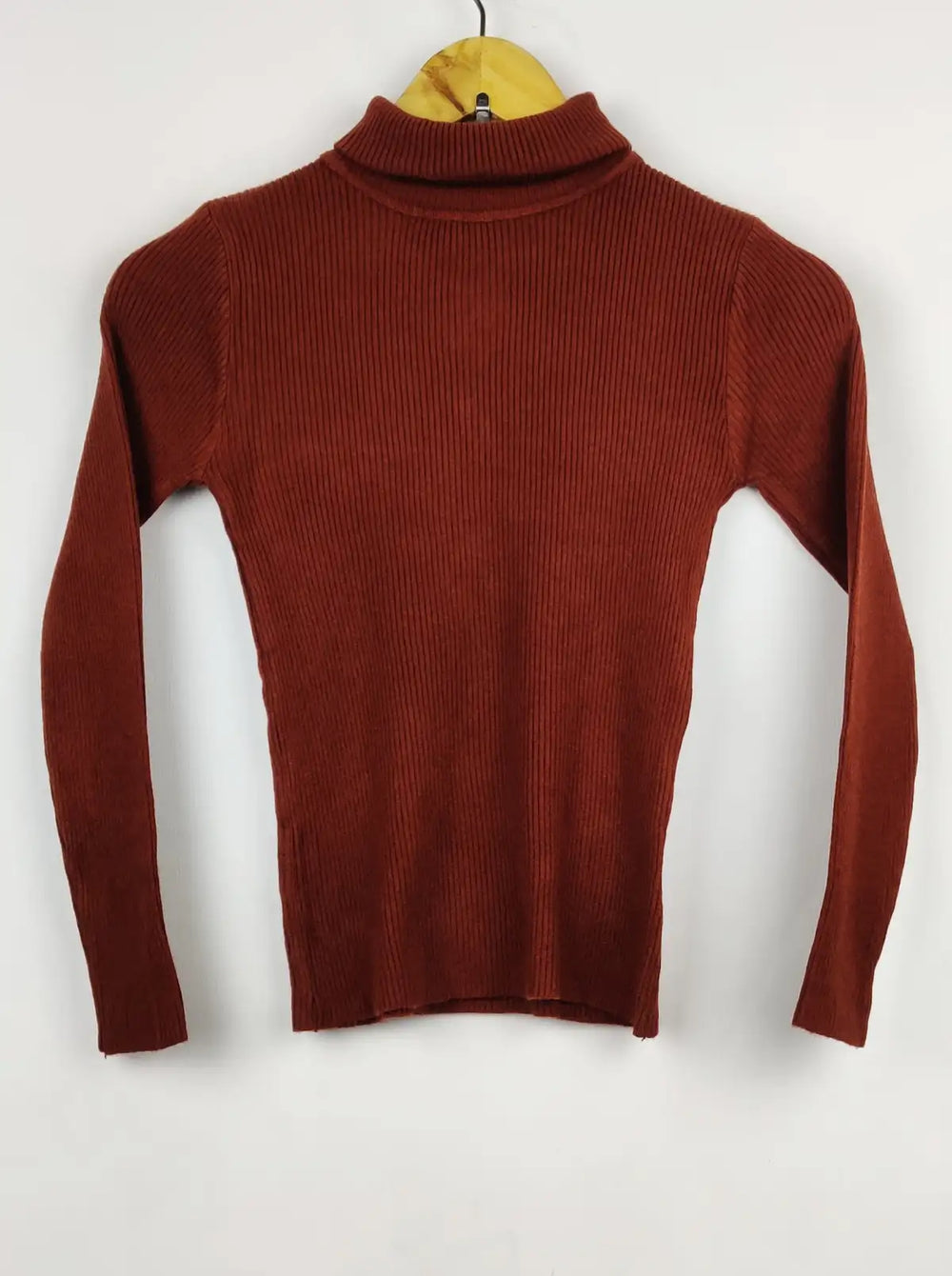 Buy online pre-used pre-loved 100% authentic & Original branded Shein (HT-2033) available in Pakistan. Top international brands avilable.