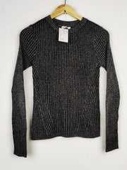 Buy online pre-used pre-loved 100% authentic & Original branded H&M (HT-2140) available in Pakistan. Top international brands avilable.